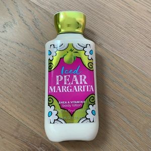 Bath and body works body lotion
